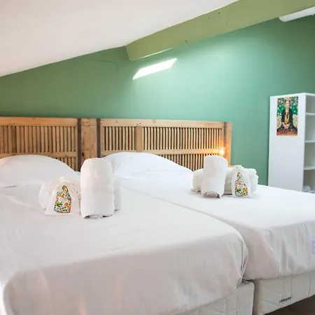 Casa de Férias Charming Town House In The Heart Of Suquet Cannes