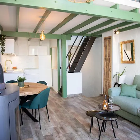 Ferienhaus Charming Town House In The Heart Of Suquet Cannes