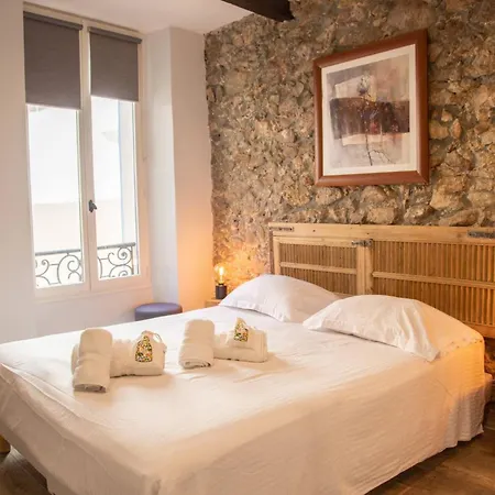 Charming Town House In The Heart Of Suquet *