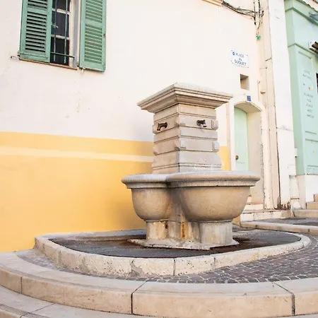 Charming Town House In The Heart Of Suquet Cannes