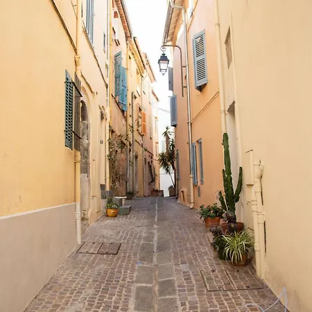 Charming Town House In The Heart Of Suquet * Cannes